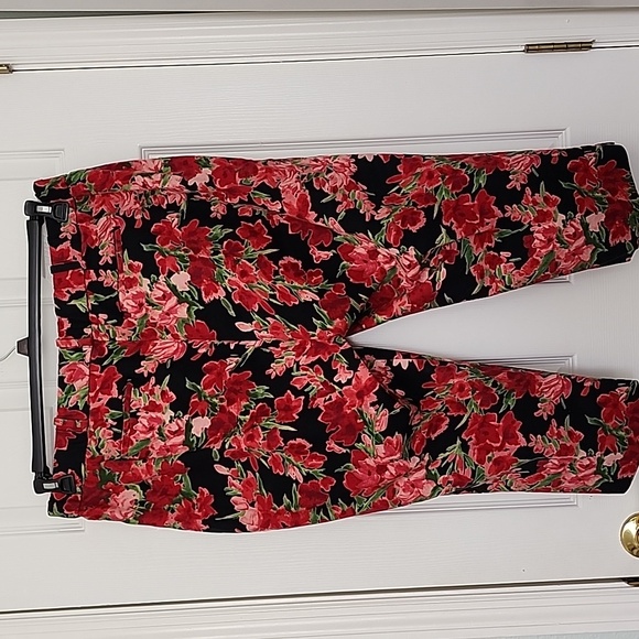 PETITE PLUS TALBOTS PANTS. - Picture 6 of 11